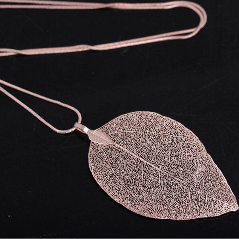 Natural Leaf Gold-Plated Pendant Sweater Chain Necklace