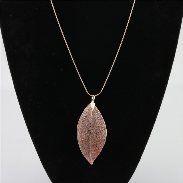 Natural Leaf Gold-Plated Pendant Sweater Chain Necklace