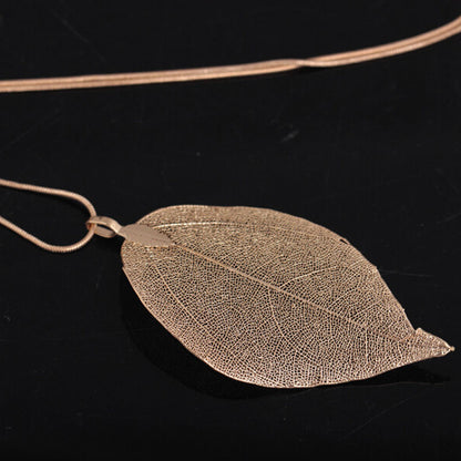 Natural Leaf Gold-Plated Pendant Sweater Chain Necklace