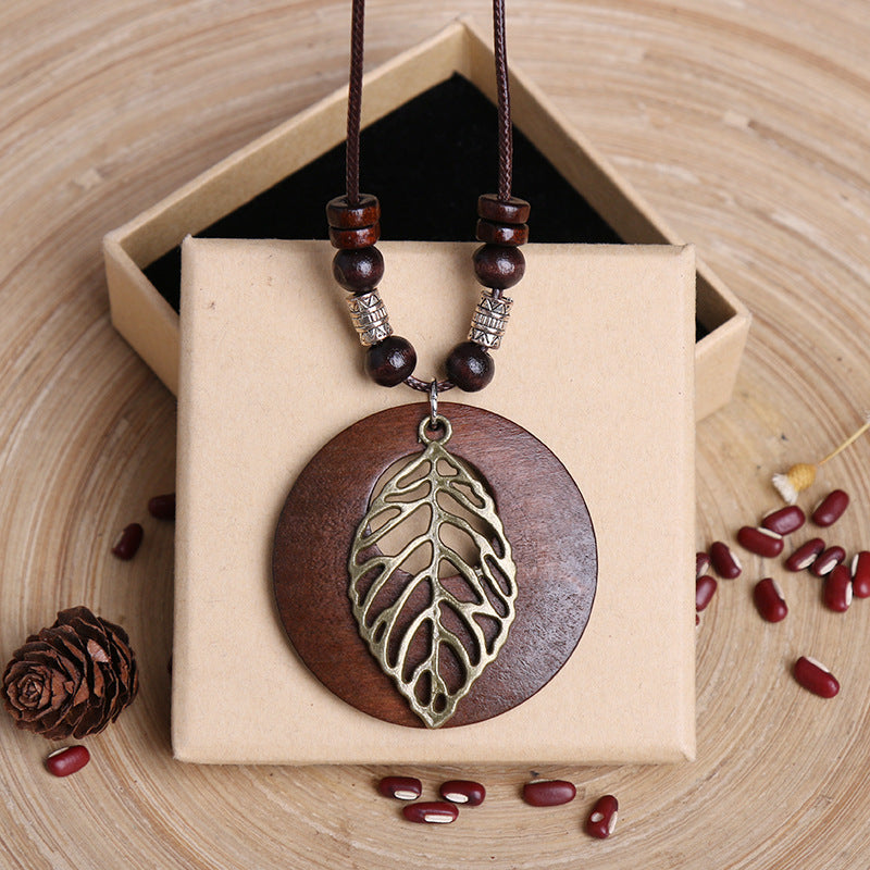 Retro Ethnic Style Beaded Wood Chip Hollowed Out Necklace