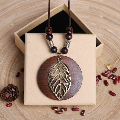 Retro Ethnic Style Beaded Wood Chip Hollowed Out Necklace