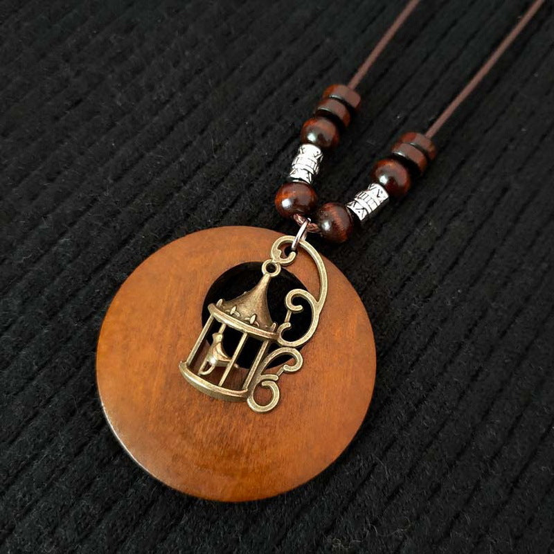 Retro Ethnic Style Beaded Wood Chip Hollowed Out Necklace